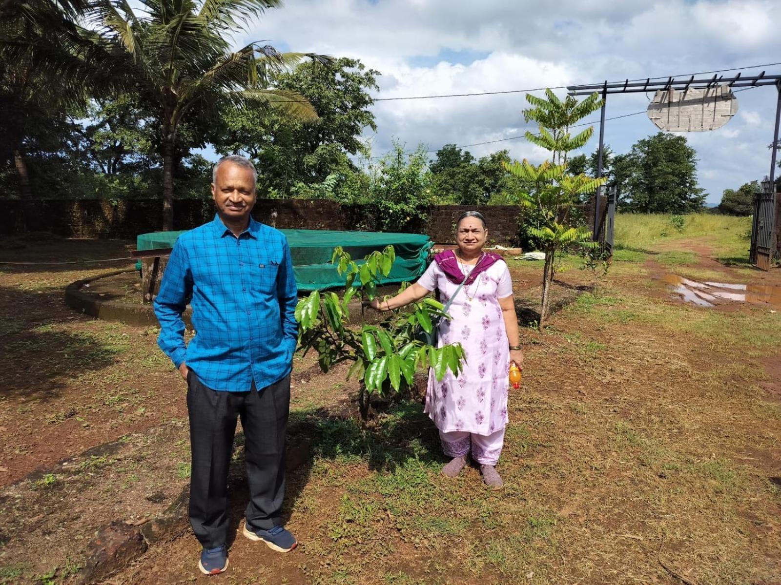 Saka Kadams Home Stay Guhagar Luaran gambar